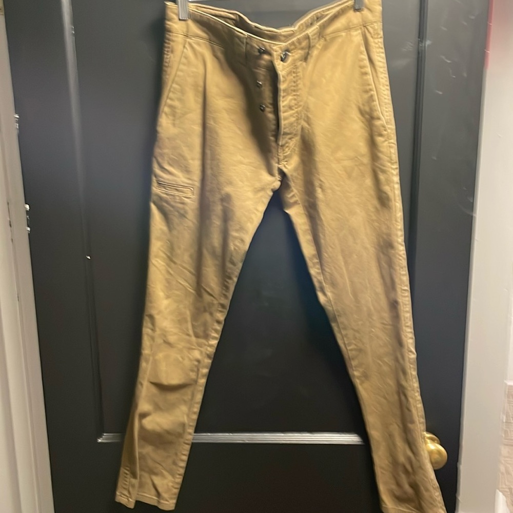 Comune skinny fit pants size 32 olive color